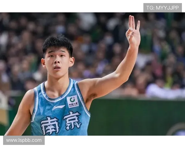 媒体人澄清未指责林葳试训NBL不合格只是提出建议希望他尝试 媒体人澄清未指责林葳试训NBL不合格只是提出建议希望他尝试