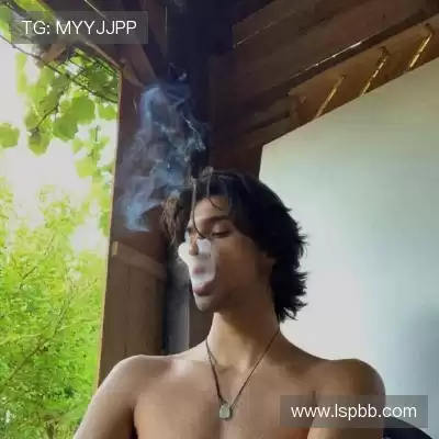 秦莉凌